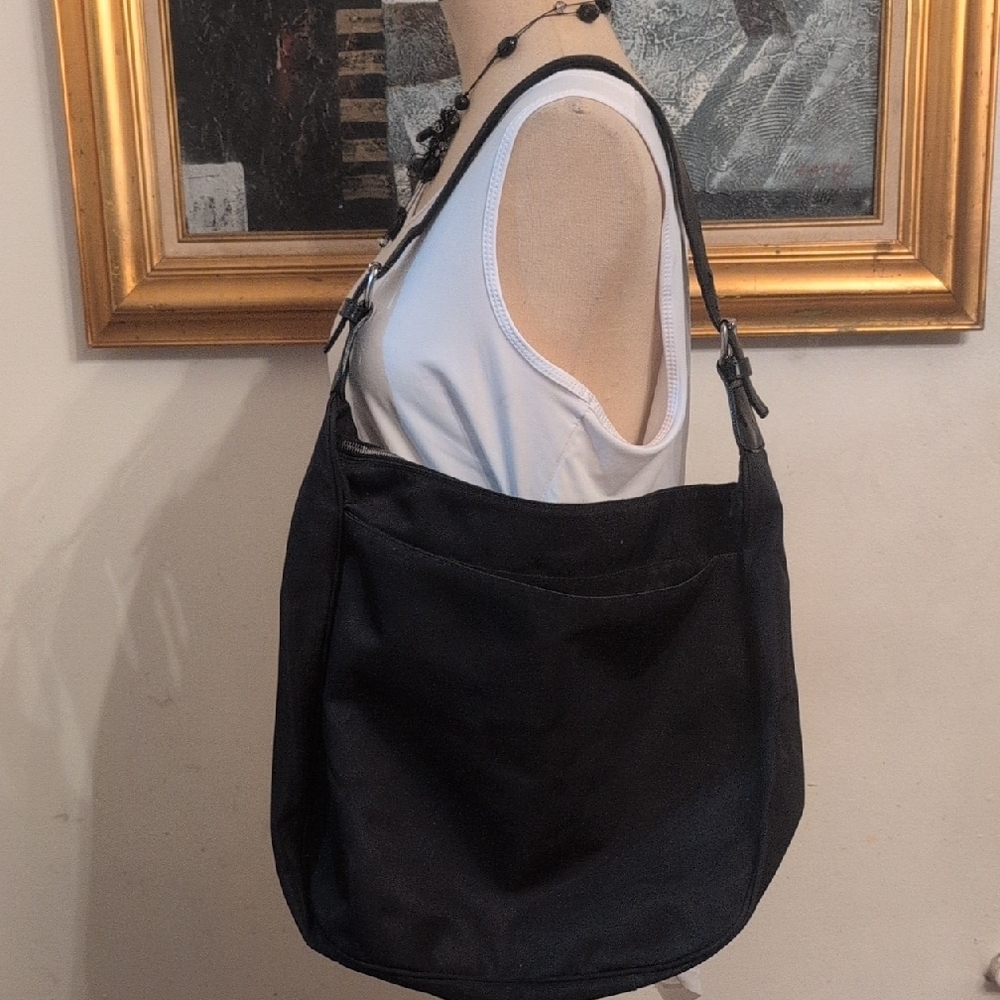 ❤FENDI HOBO SHOULDER BAG❤ - Picture 6 of 6